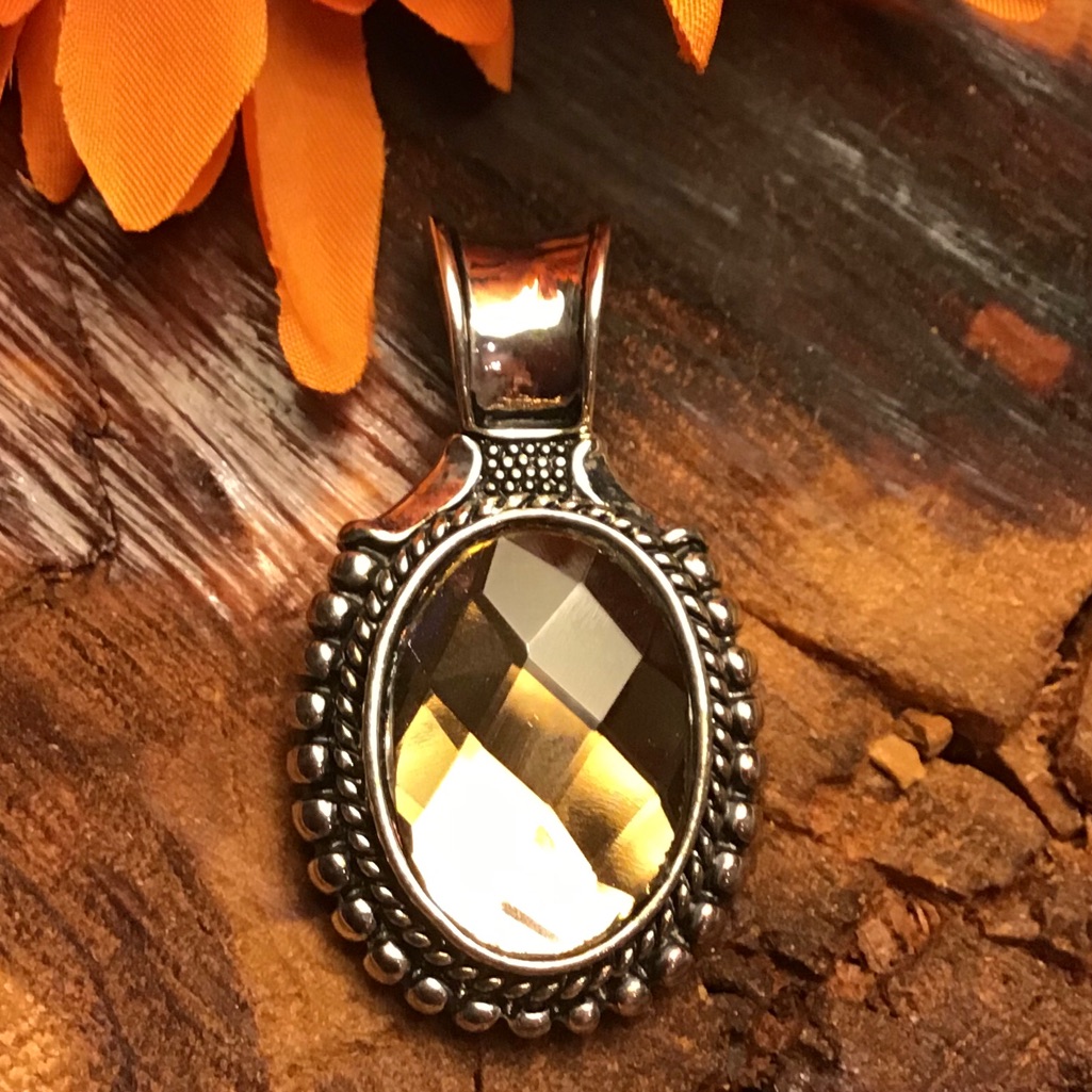 Best Amber Color Pendant 9$